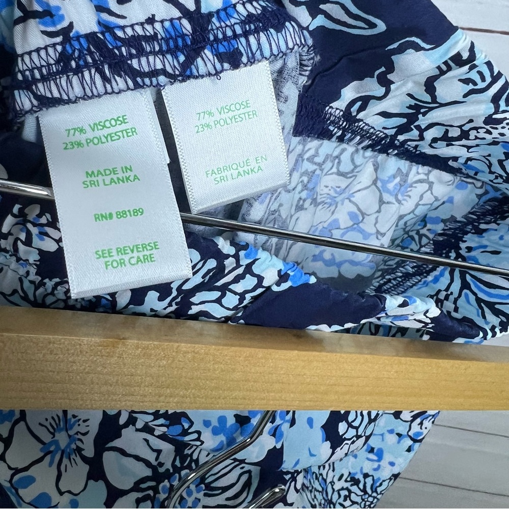Lilly Pulitzer Tank Top, Button Shirt, Pant Set Low Tide Navy Medium And Small - Picture 10 of 14